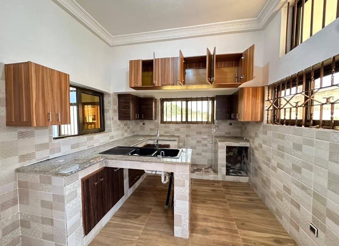 Villa a vendre a Abomey Calavi Akassato 23