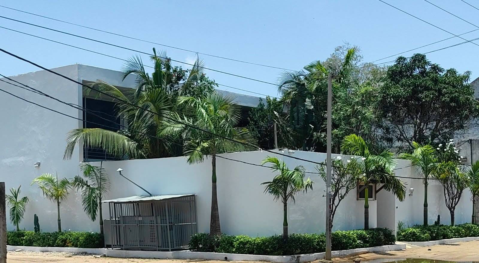 Villa de prestige avec jardin à Fidjrossè