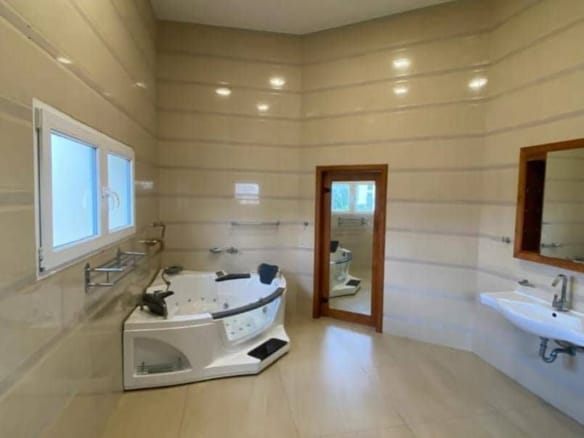 Villa de prestige avec piscine à Akpakpa Jack 7
