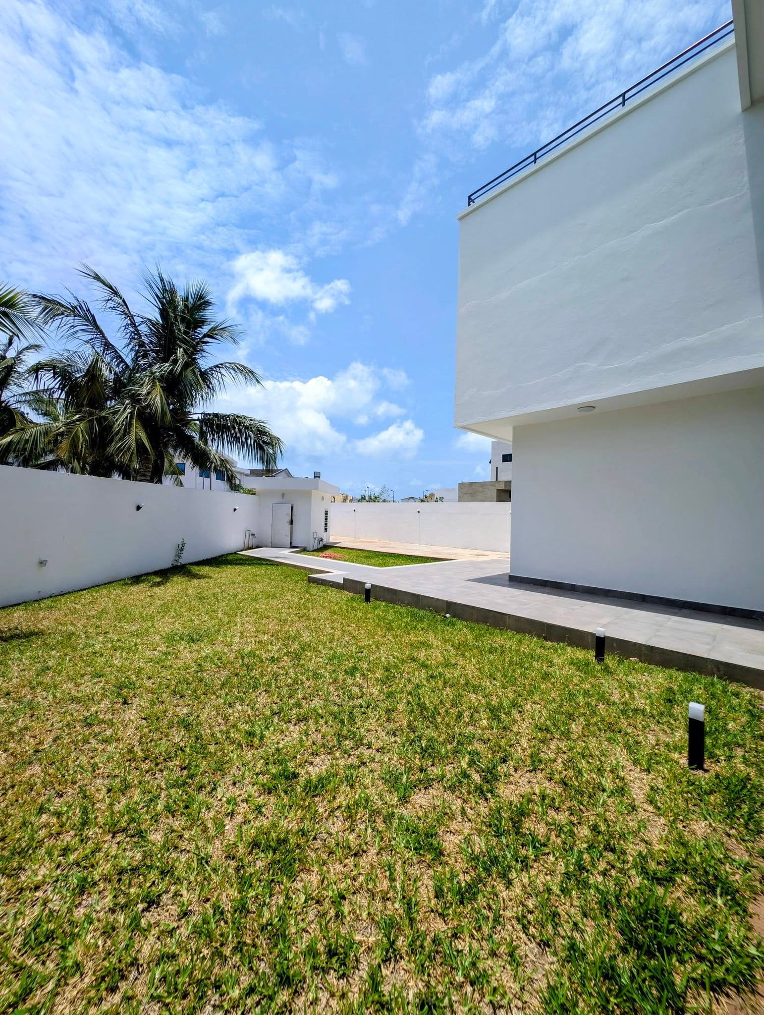 Villa duplex neuve à louer à Akpakpa Cité CENSAD Cotonou 10