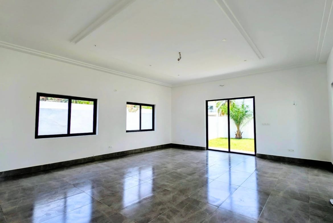Villa duplex neuve à louer à Akpakpa Cité CENSAD Cotonou 3