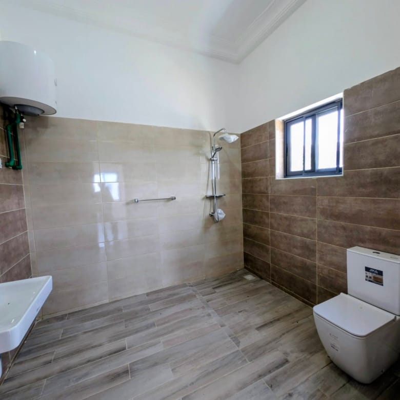 Villa duplex neuve à louer à Akpakpa Cité CENSAD Cotonou 9