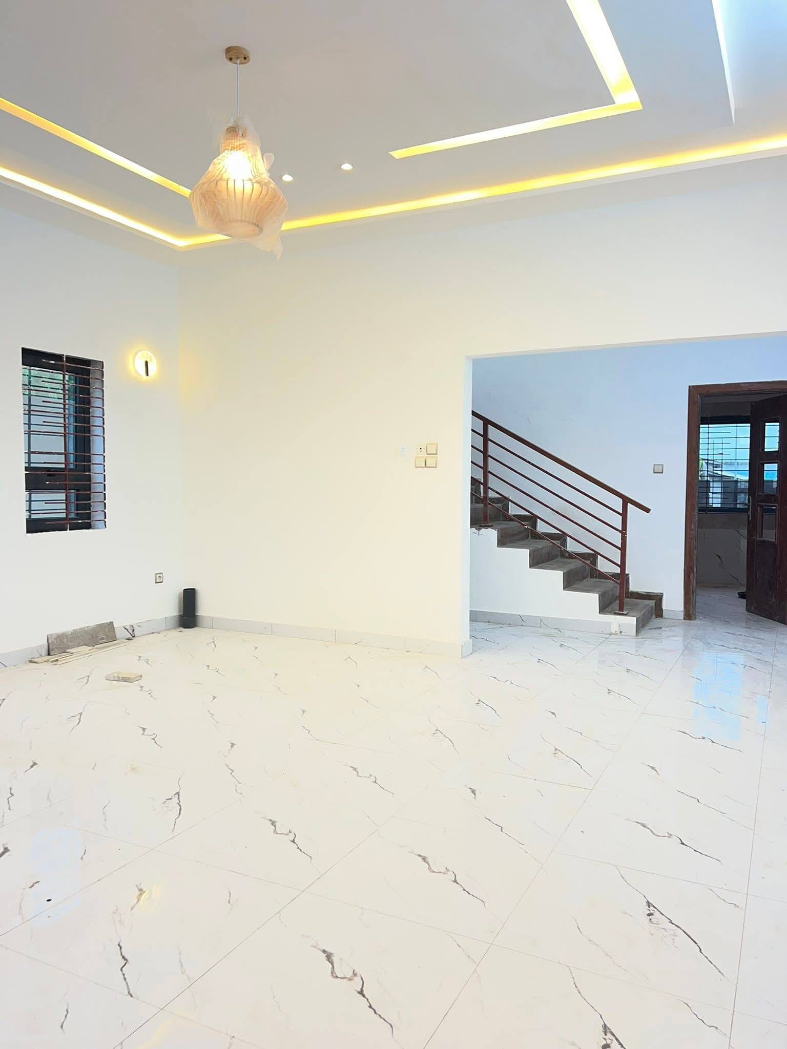 Villa duplex neuve avec vue mer à Fidjrossè Togbin 2