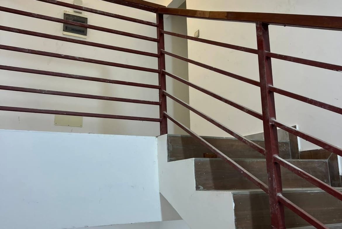 Villa duplex neuve avec vue mer à Fidjrossè Togbin 5
