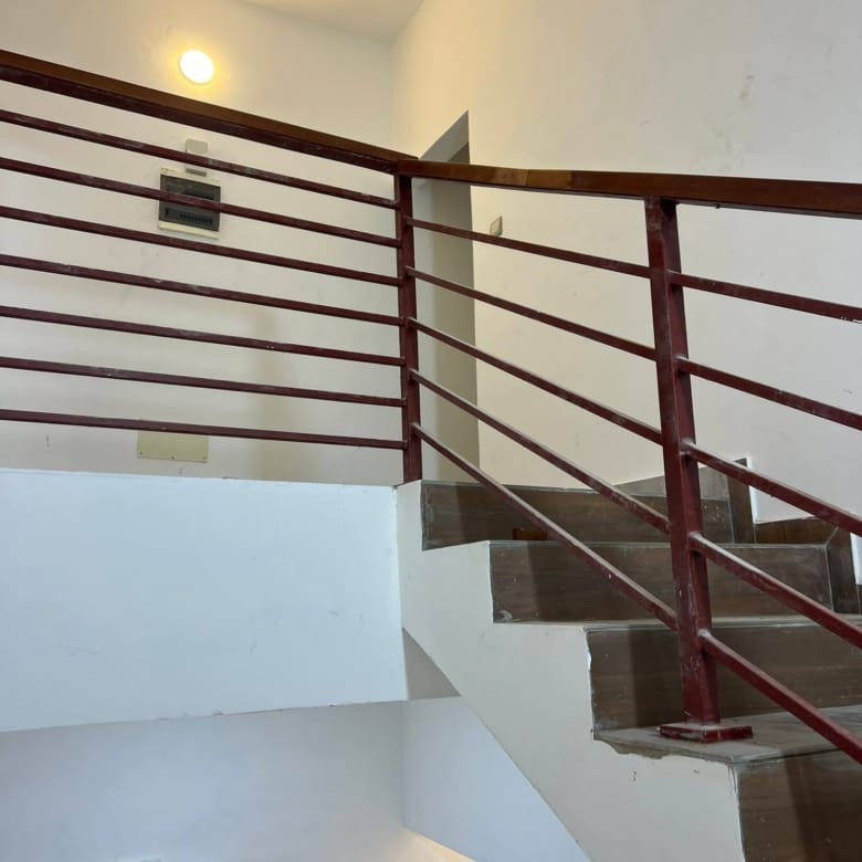 Villa duplex neuve avec vue mer à Fidjrossè Togbin 5