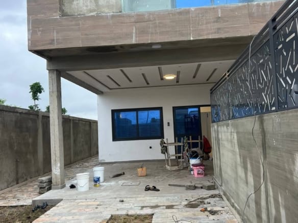 Villa duplex avec vue mer à louer à Fidjrossè Togbin