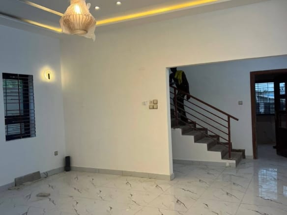 Villa duplex neuve avec vue mer à Fidjrossè Togbin 6