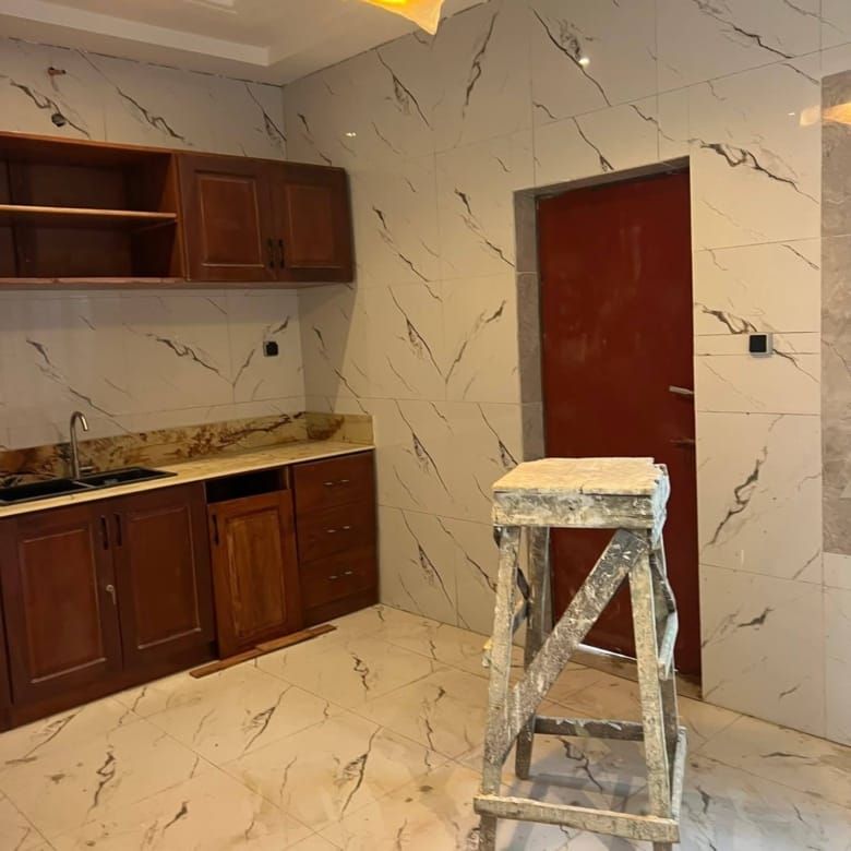Villa duplex neuve avec vue mer à Fidjrossè Togbin 7