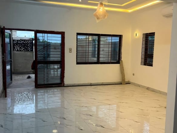 Villa duplex neuve avec vue mer à Fidjrossè Togbin 8