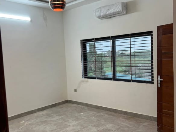 Villa duplex neuve avec vue mer à Fidjrossè Togbin 9