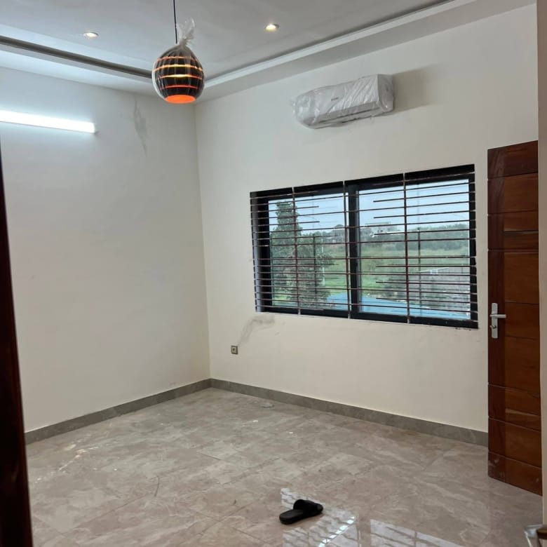 Villa duplex neuve avec vue mer à Fidjrossè Togbin 9