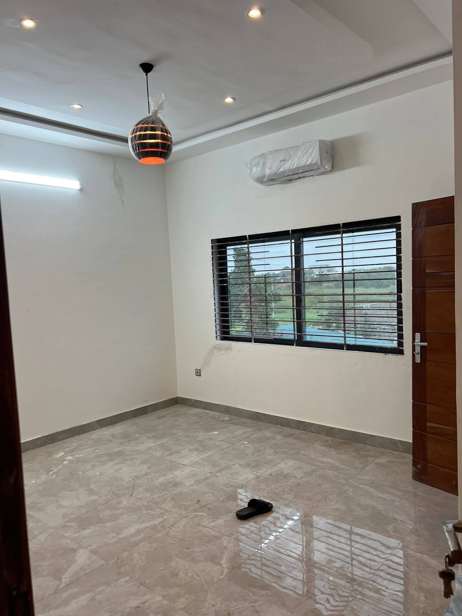 Villa duplex neuve avec vue mer à Fidjrossè Togbin 9