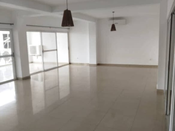 Appartement F4 de standing à La Haie Vive 2