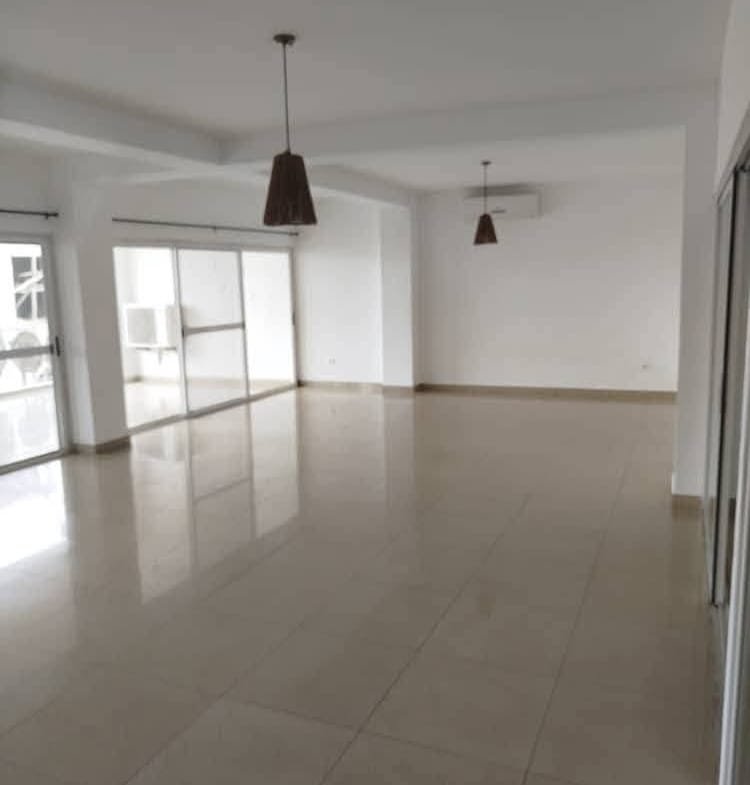 Appartement F4 de standing à La Haie Vive 2