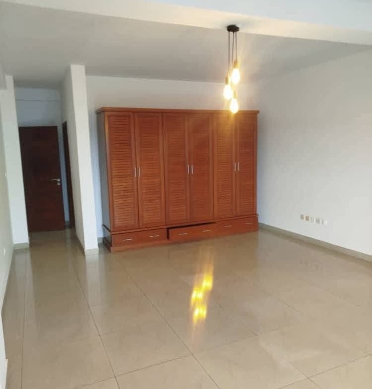 Appartement F4 de standing à La Haie Vive 3