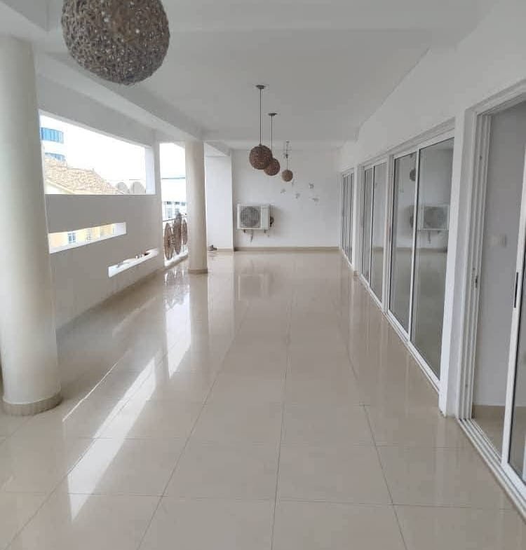 Appartement F4 de standing à La Haie Vive