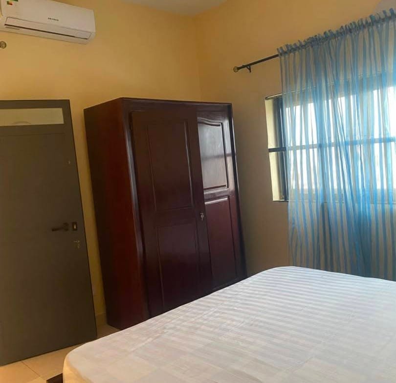 Appartement à louer à Fidjrossè Plage 6
