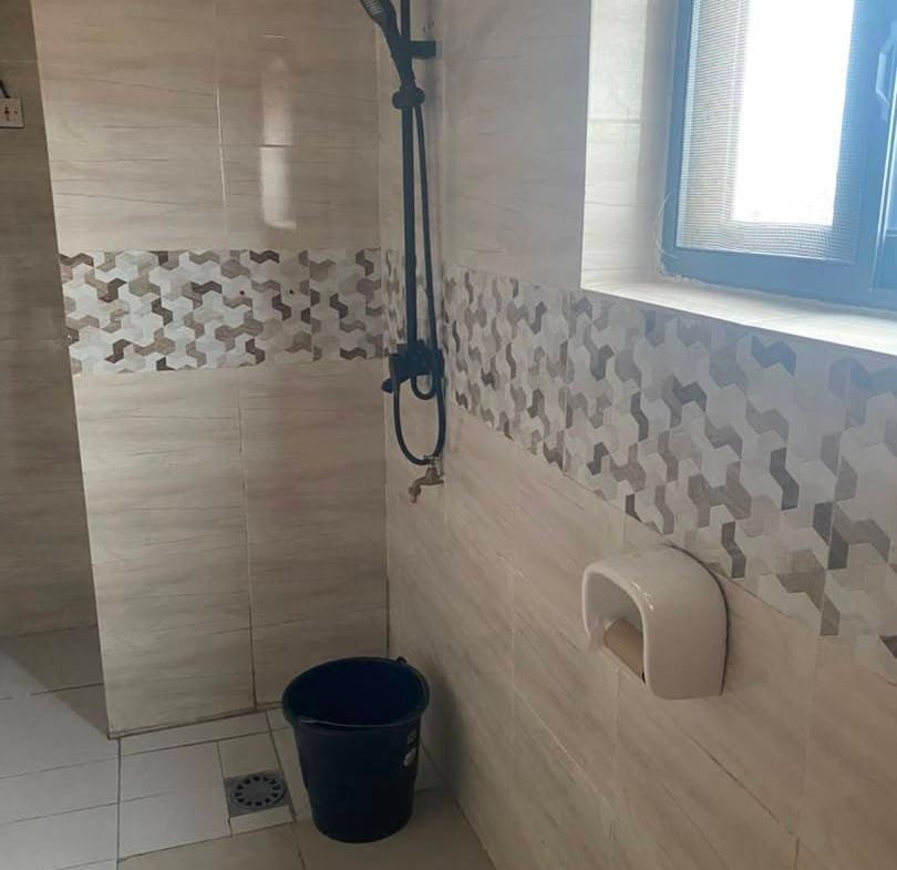 Appartement à louer à Fidjrossè Plage 8