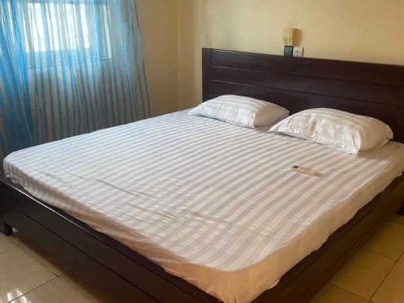 Appartement à louer à Fidjrossè Plage 9