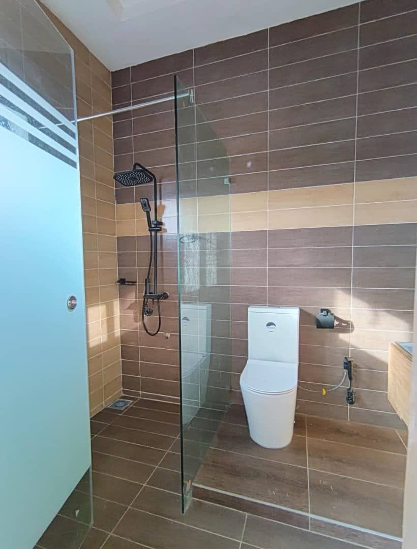 Appartement climatisé de 3 chambres à Fidjrossè Akogbato 10