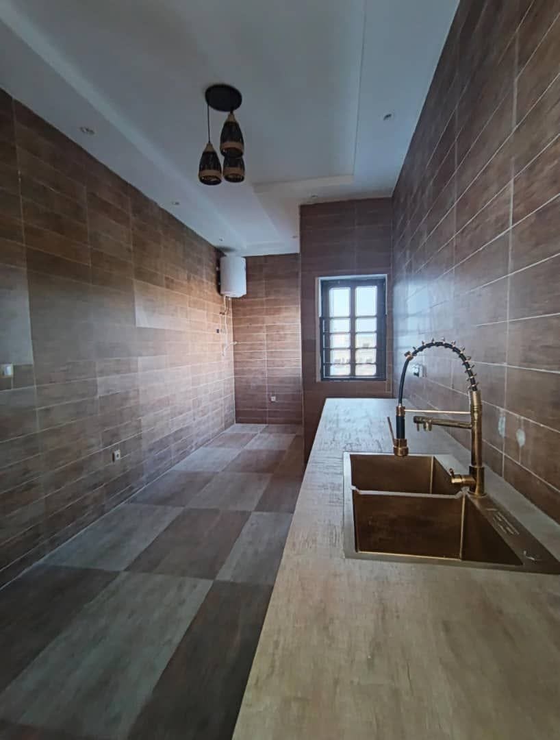 Appartement climatisé de 3 chambres à Fidjrossè Akogbato 11