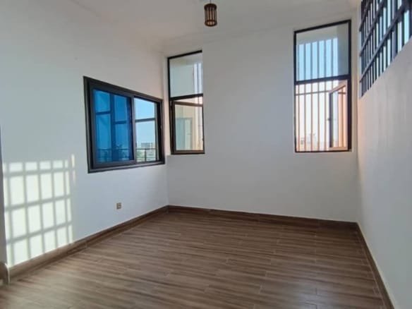 Appartement climatisé de 3 chambres à Fidjrossè Akogbato 3
