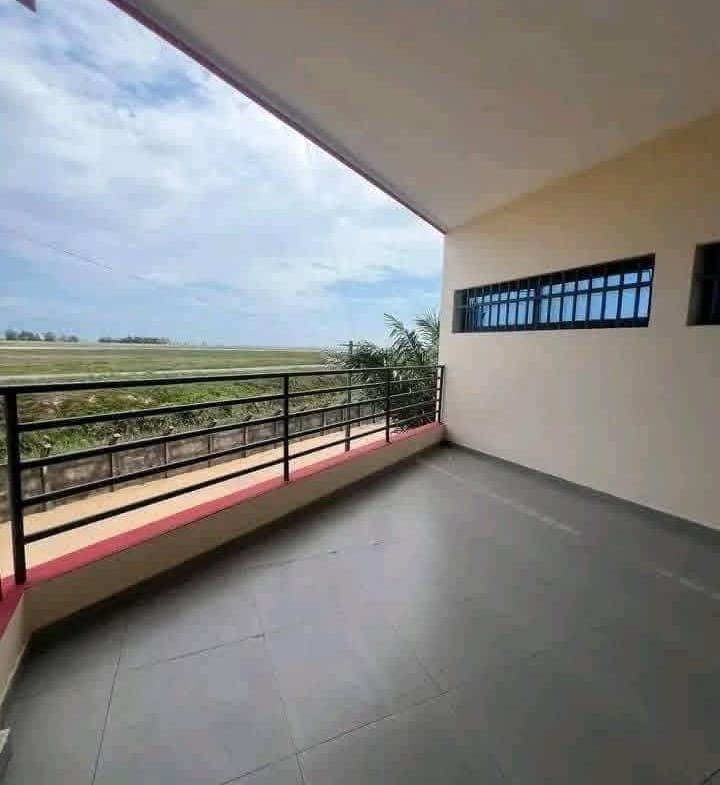 Appartement de 2 chambres à Fidjrossè Gondouana