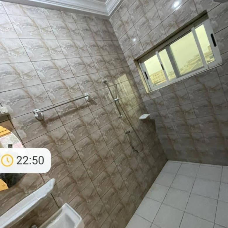 780