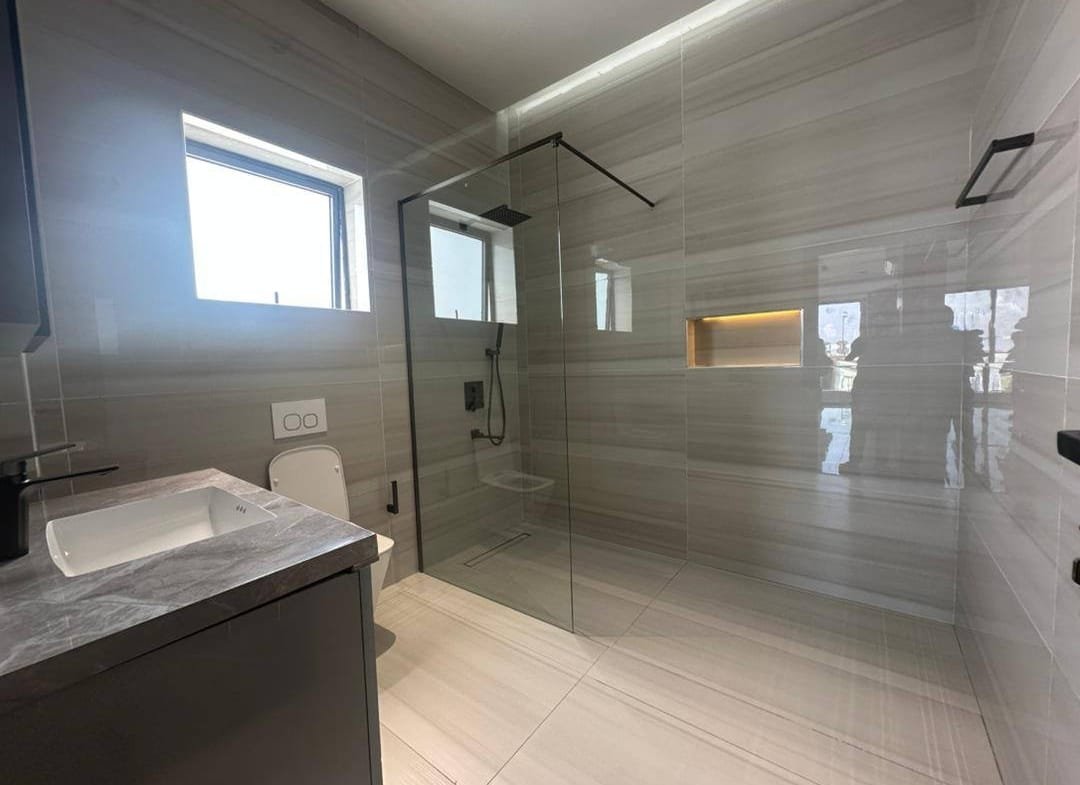 Appartement de standing neuf à la Haie Vive 15
