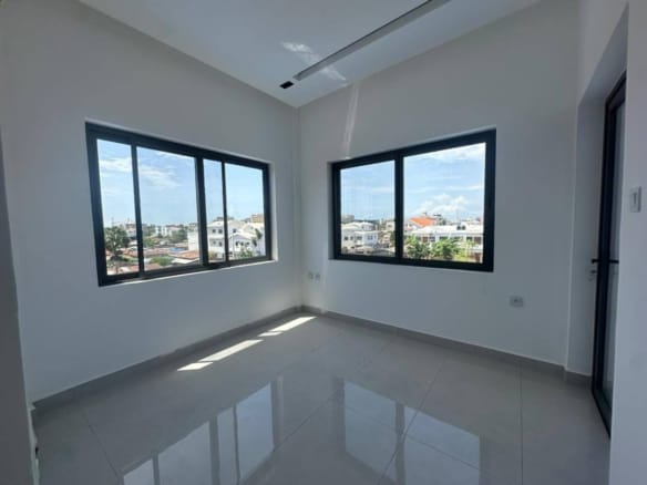 Appartement de standing neuf à la Haie Vive 5