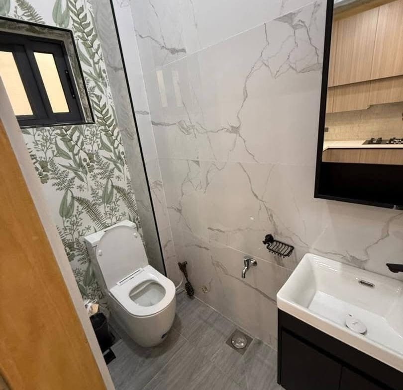Appartement duplex meublé neuf à Fidjrossè Plage 11