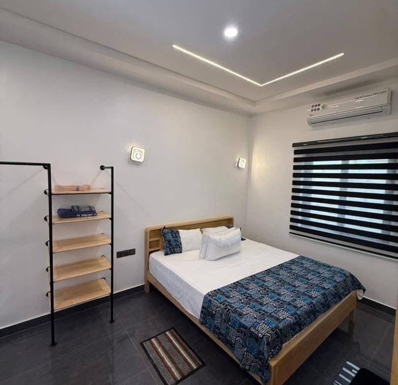 Appartement duplex meublé neuf à Fidjrossè Plage 13