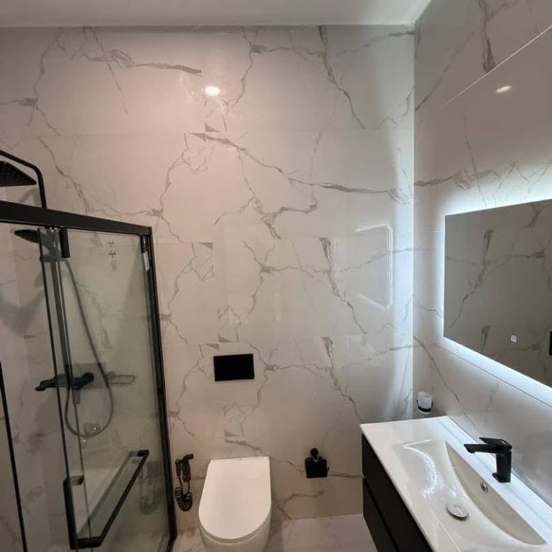 Appartement duplex meublé neuf à Fidjrossè Plage 6