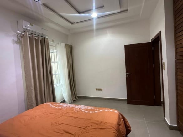 Appartement meublé avec entrée personnelle à Fidjrossè Plage 11