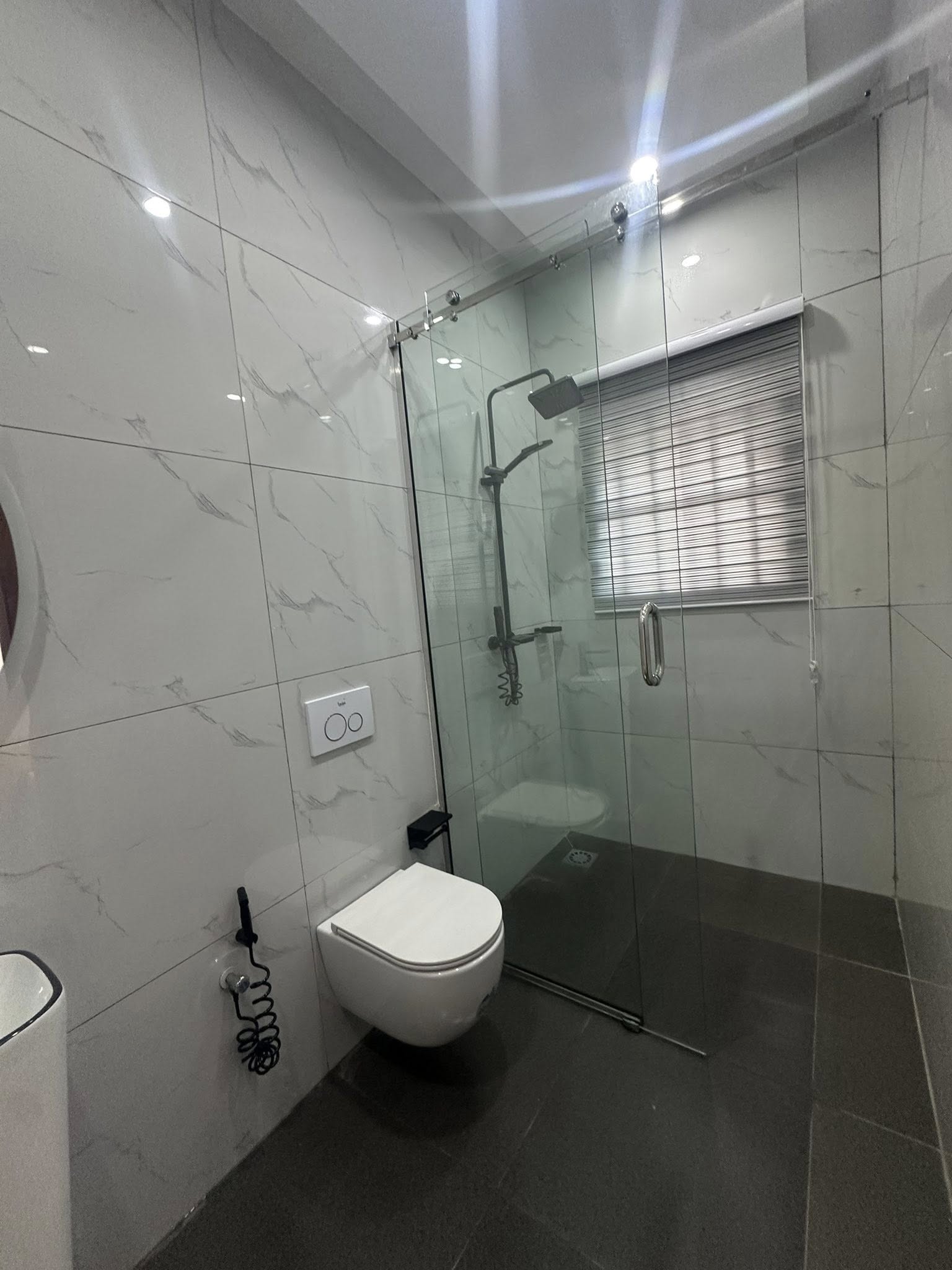 Appartement meublé avec entrée personnelle à Fidjrossè Plage 15