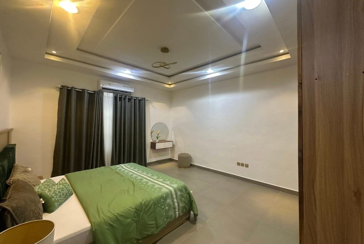 Appartement meublé avec entrée personnelle à Fidjrossè Plage 8