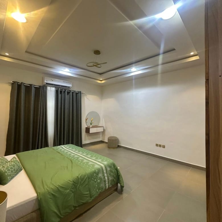 Appartement meublé avec entrée personnelle à Fidjrossè Plage 8