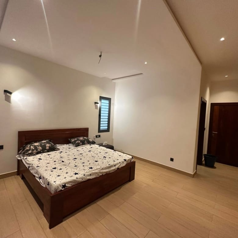 Appartement meublé avec jardin à Fidjrossè Plage 20