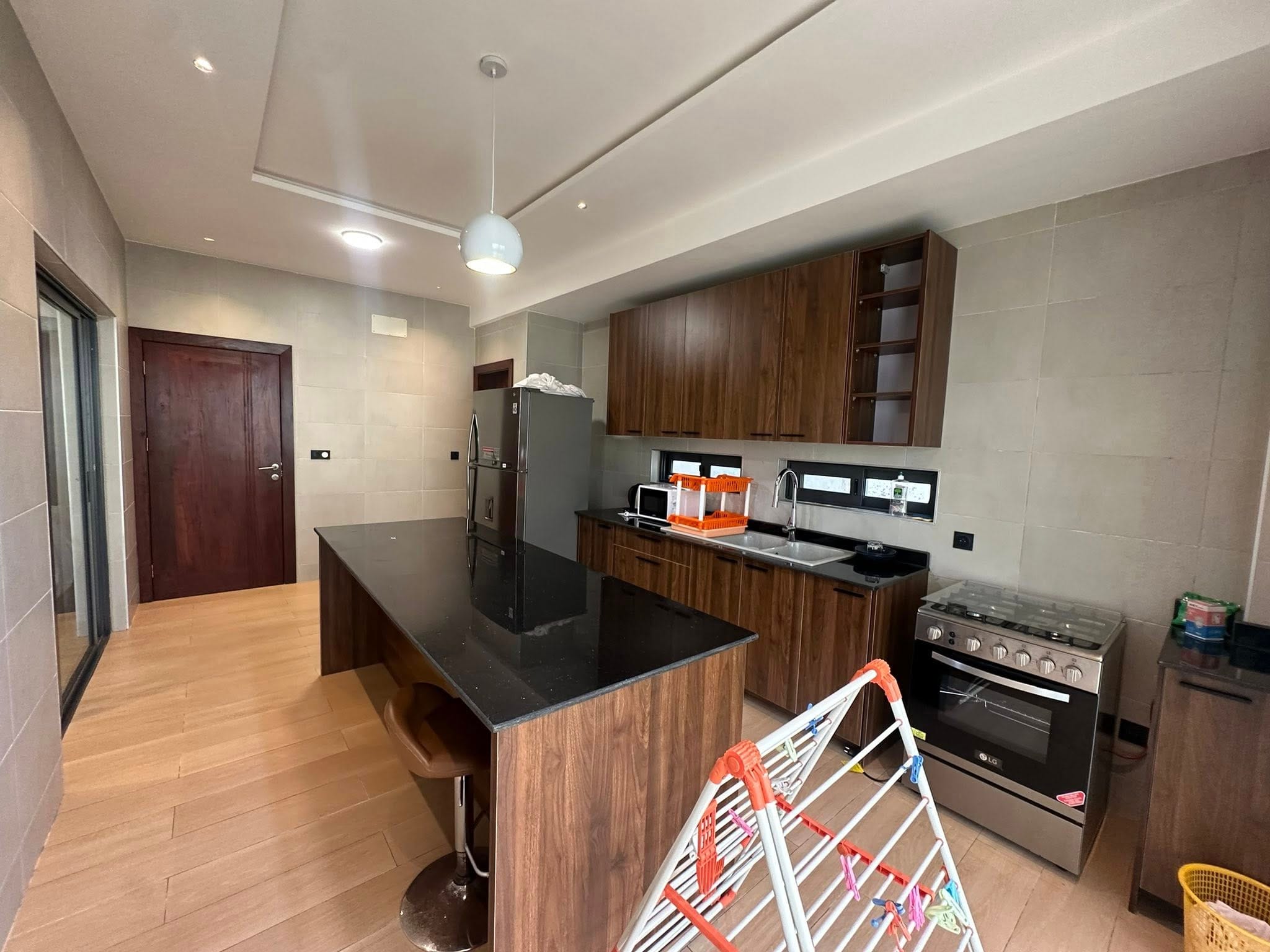 Appartement meublé avec jardin à Fidjrossè Plage 6