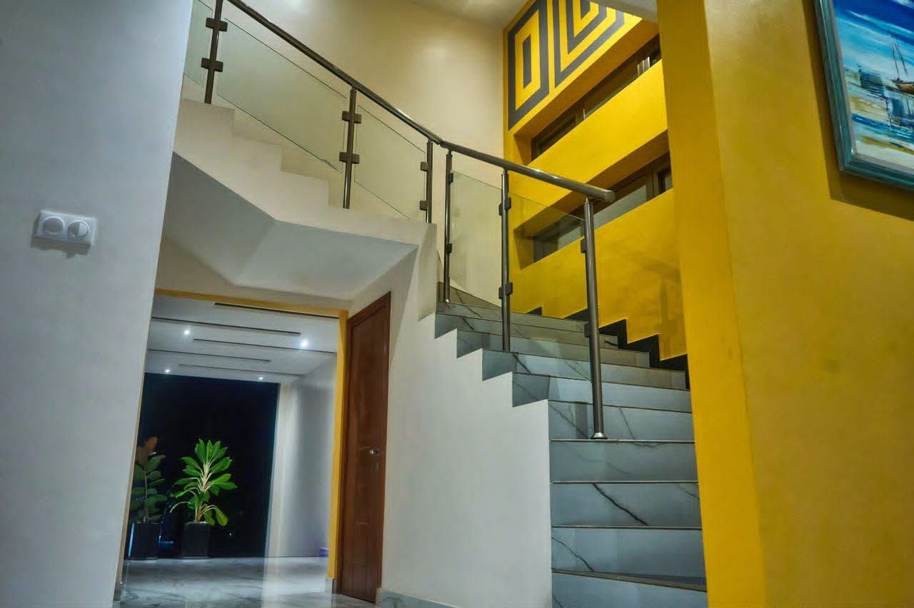 Appartement meublé avec piscine à Fidjrossè Plage 14
