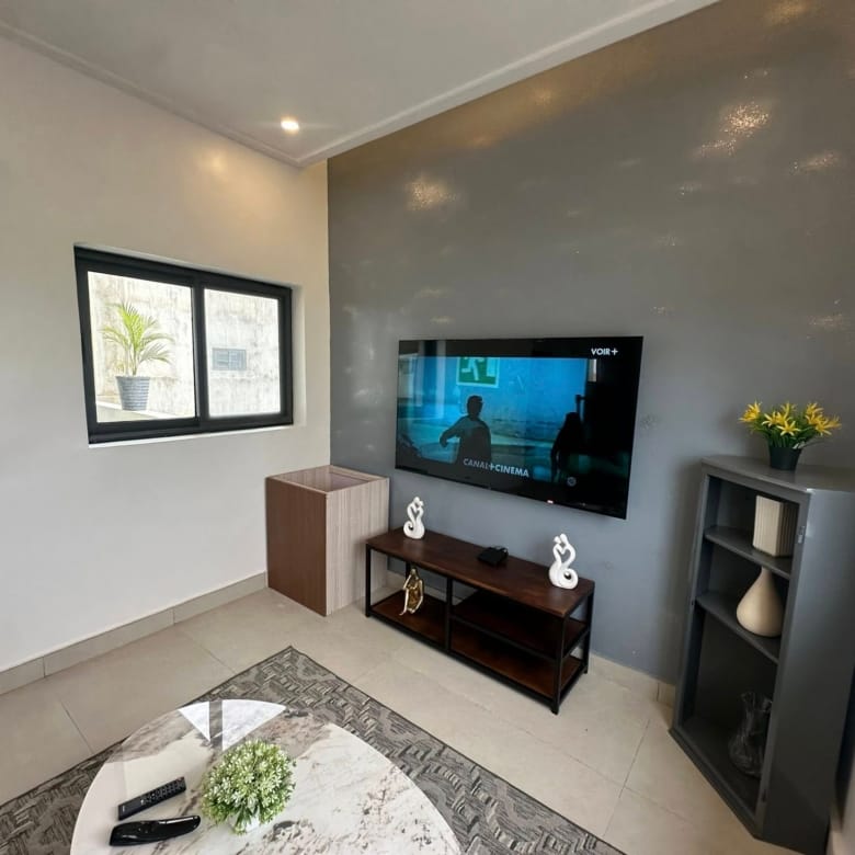 Appartement meublé avec vue sur la mer à Fidjrossè Plage 2