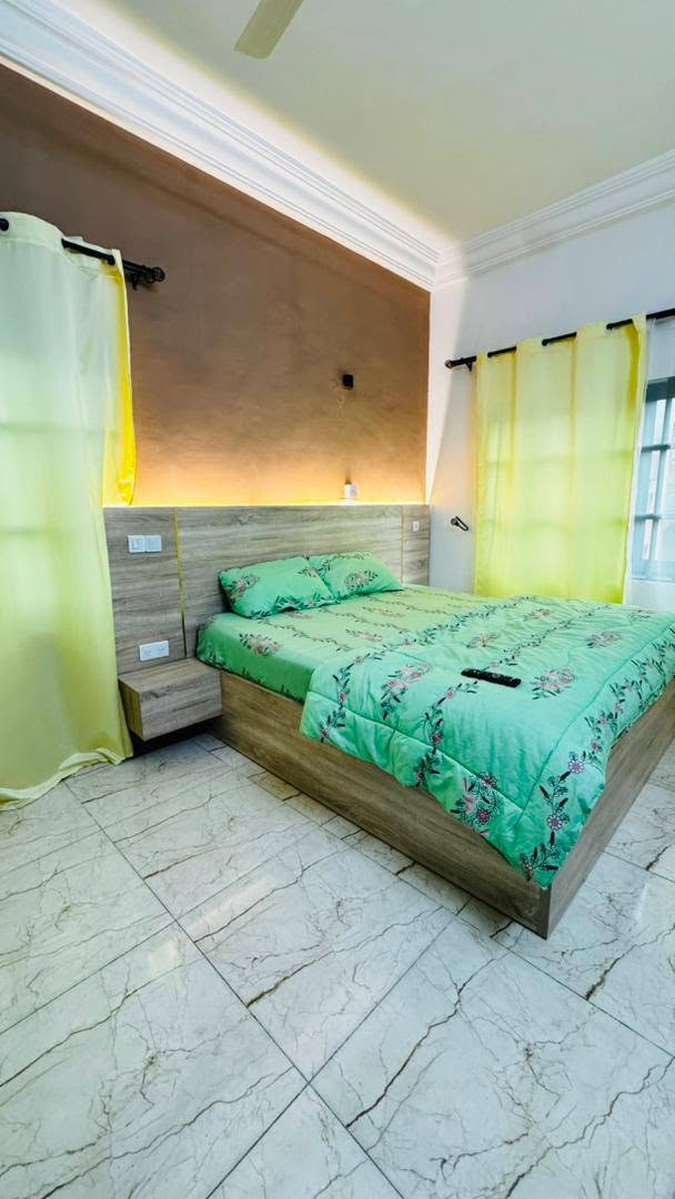 Appartement meublé de 2 chambres à Calavi Itta 13