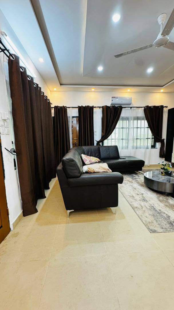 Appartement meublé de 2 chambres à Calavi Itta 6