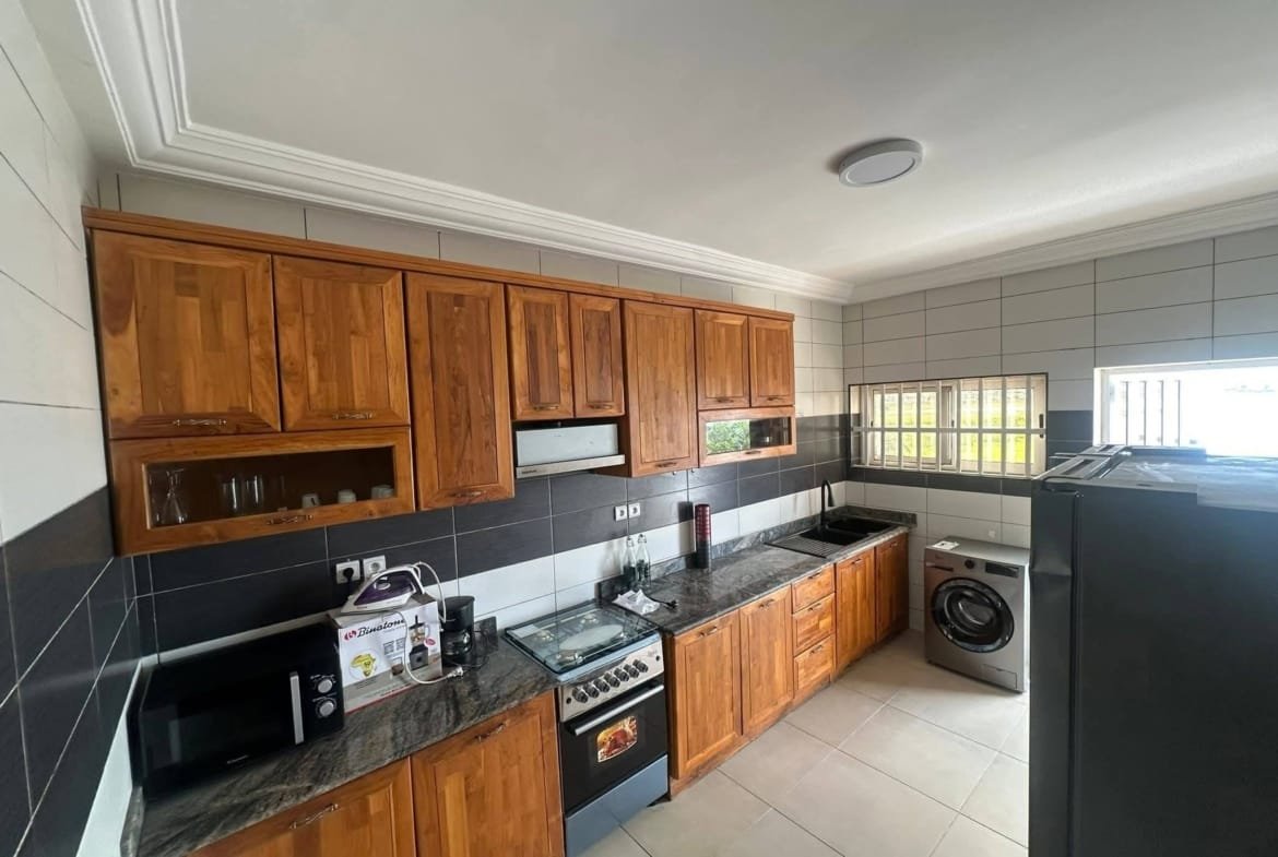 Appartement meublé de 3 chambres à la Haie Vive 9