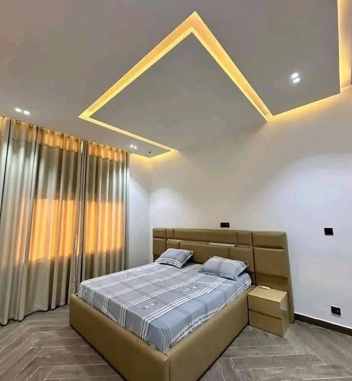 720