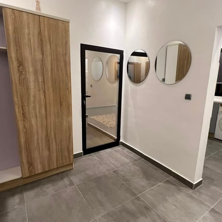 Appartement meublé haut standing à Fidjrossè Plage 5