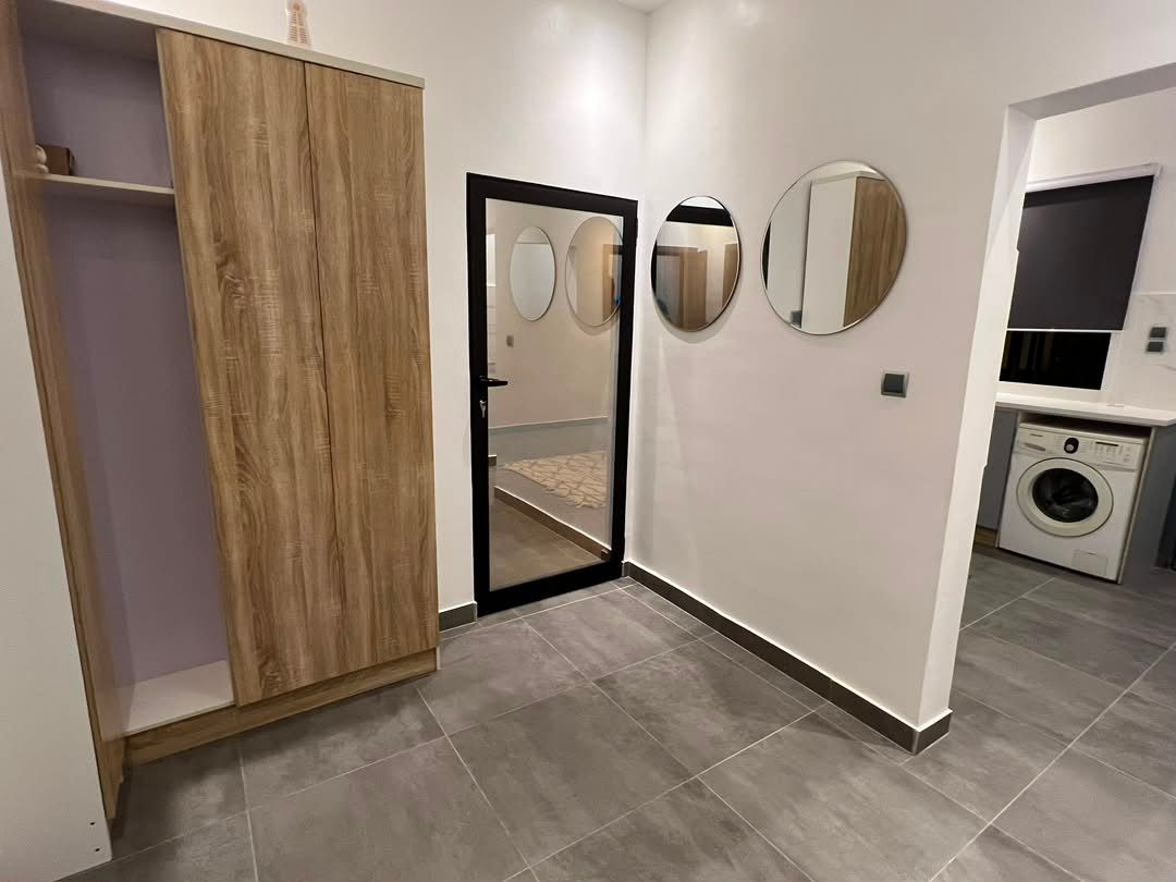 Appartement meublé haut standing à Fidjrossè Plage 5