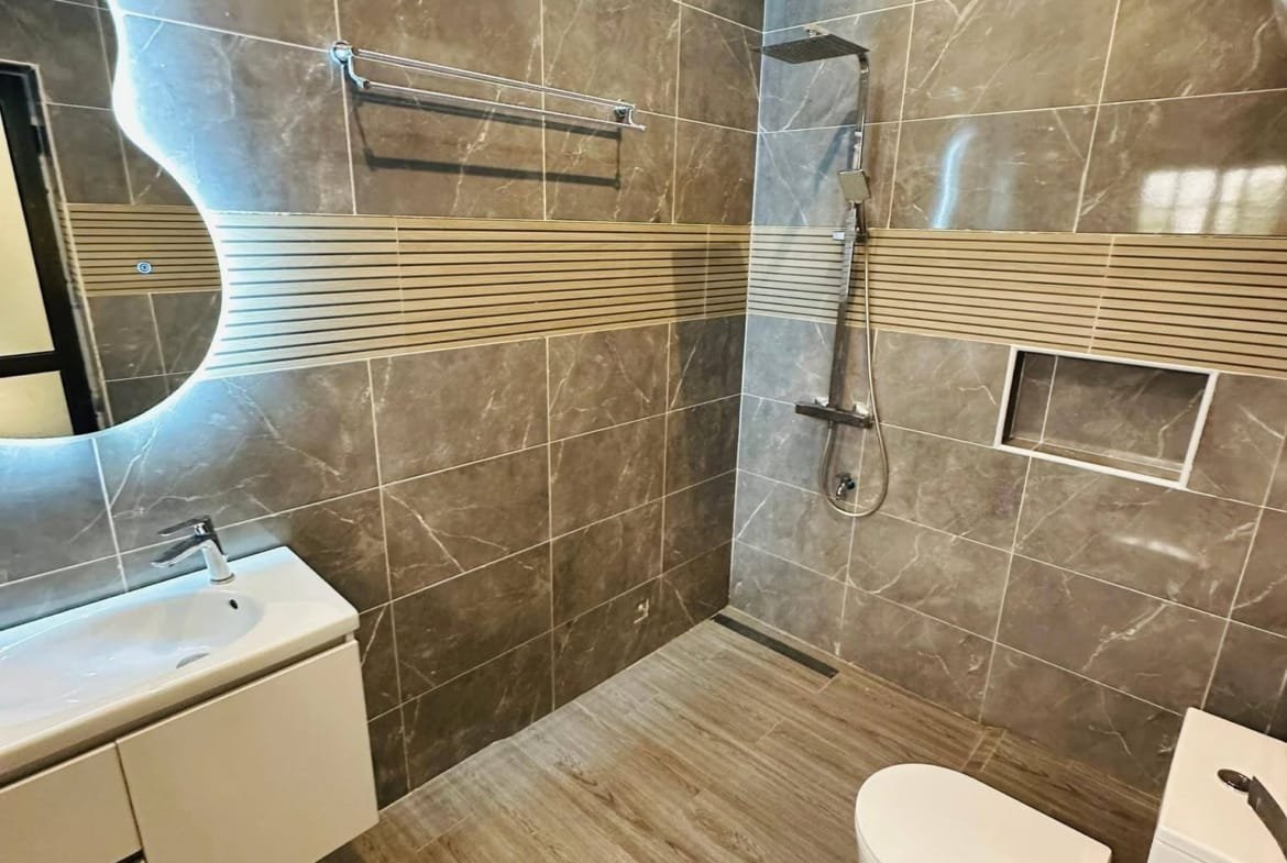Appartement meublé haut standing à Mènontin 12