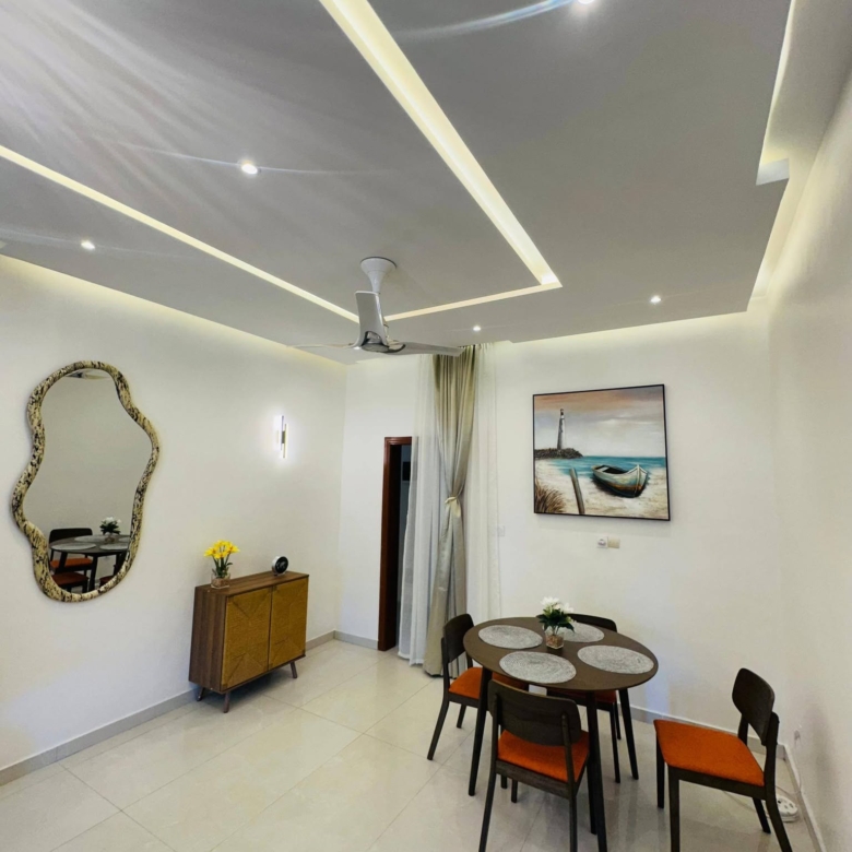 Appartement meublé haut standing à Mènontin 17