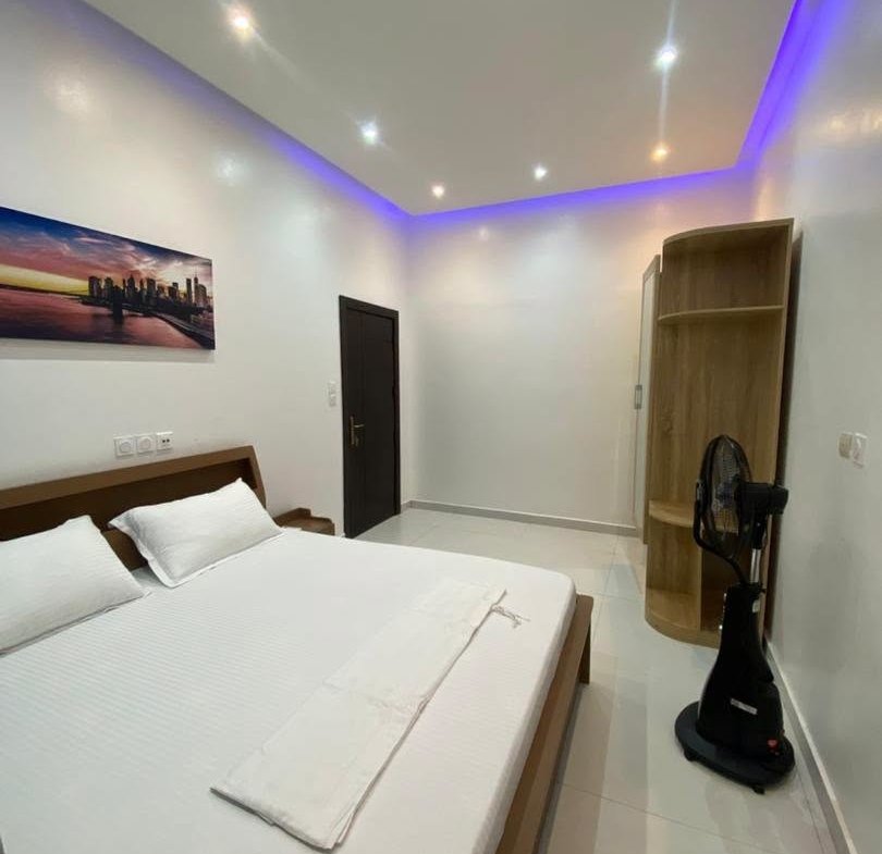 Appartement meublé neuf à Fidjrossè Akogbato 14